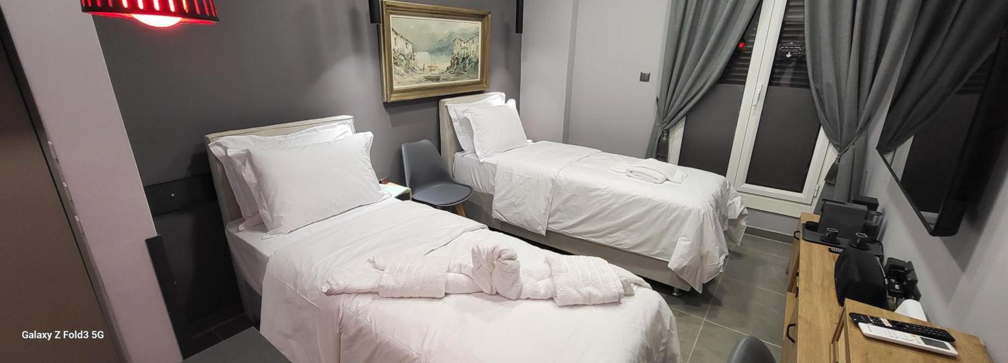 Dione Luxury Business Suite In The Heart Of Athens Exterior photo