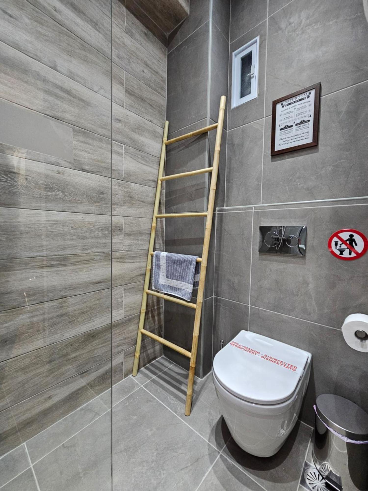 Dione Luxury Business Suite In The Heart Of Athens Exterior photo