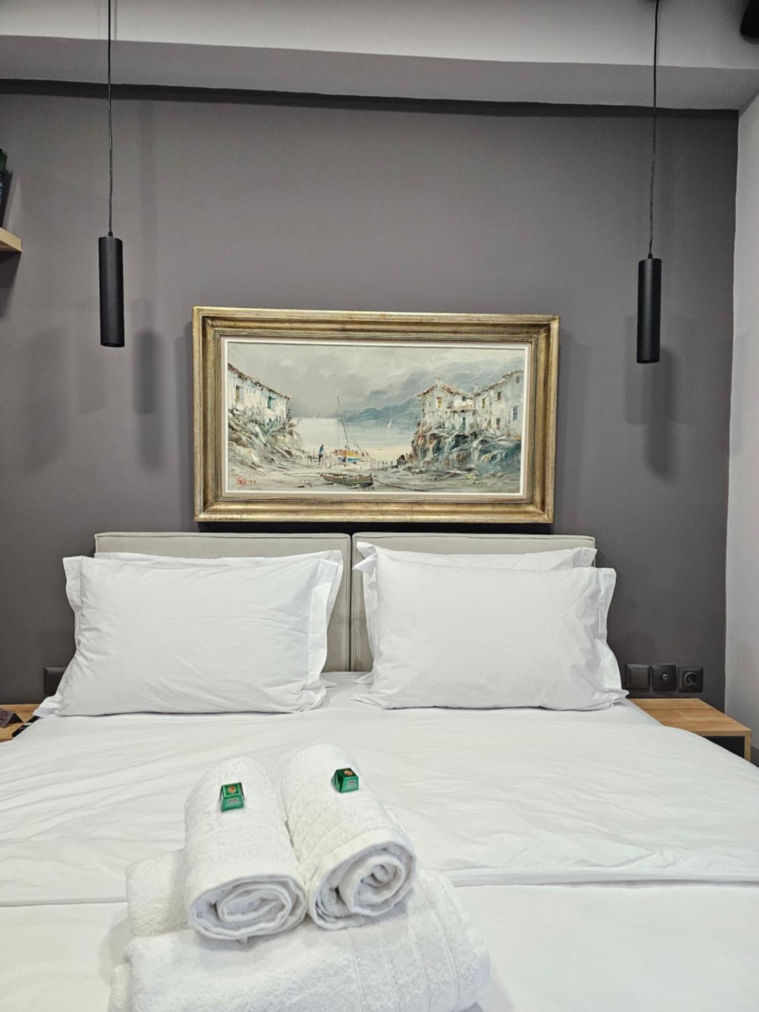 Dione Luxury Business Suite In The Heart Of Athens Exterior photo